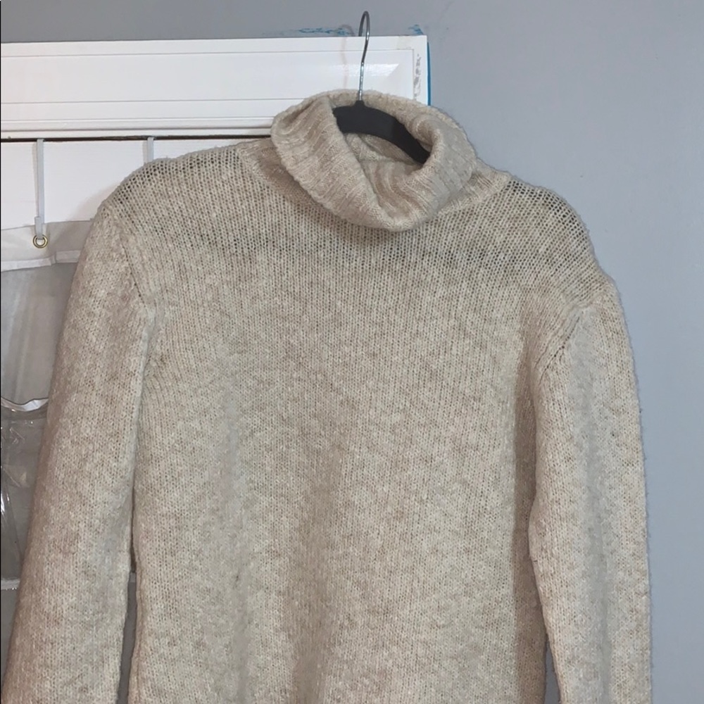 LL Bean turtle neck